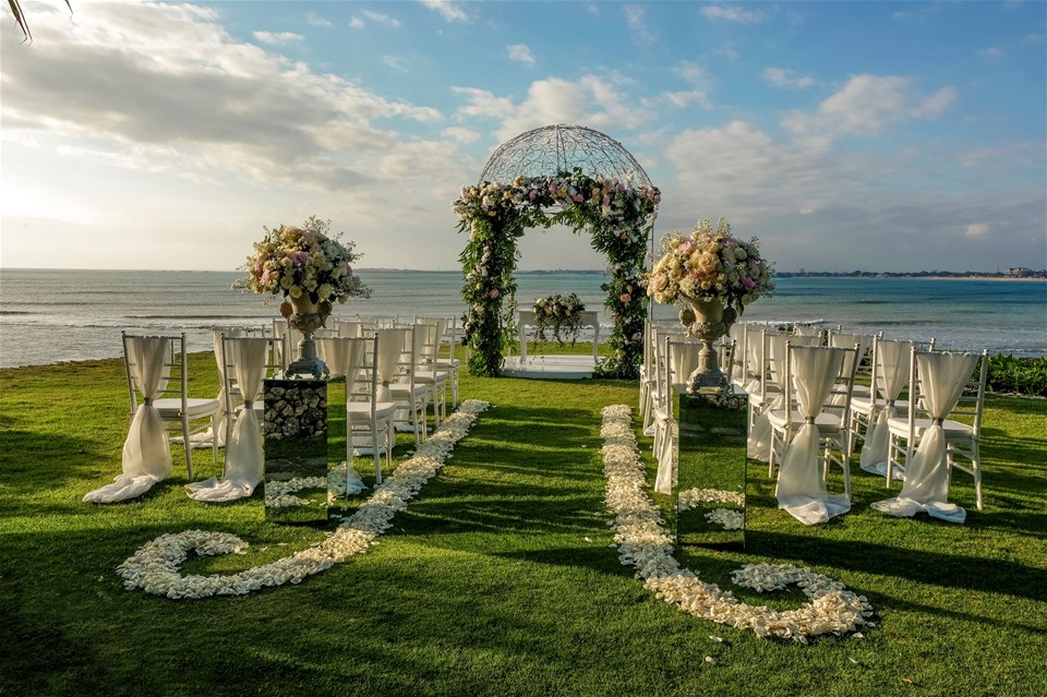 Wedding at Four Seasons Resort Bali At Jimbaran Bay