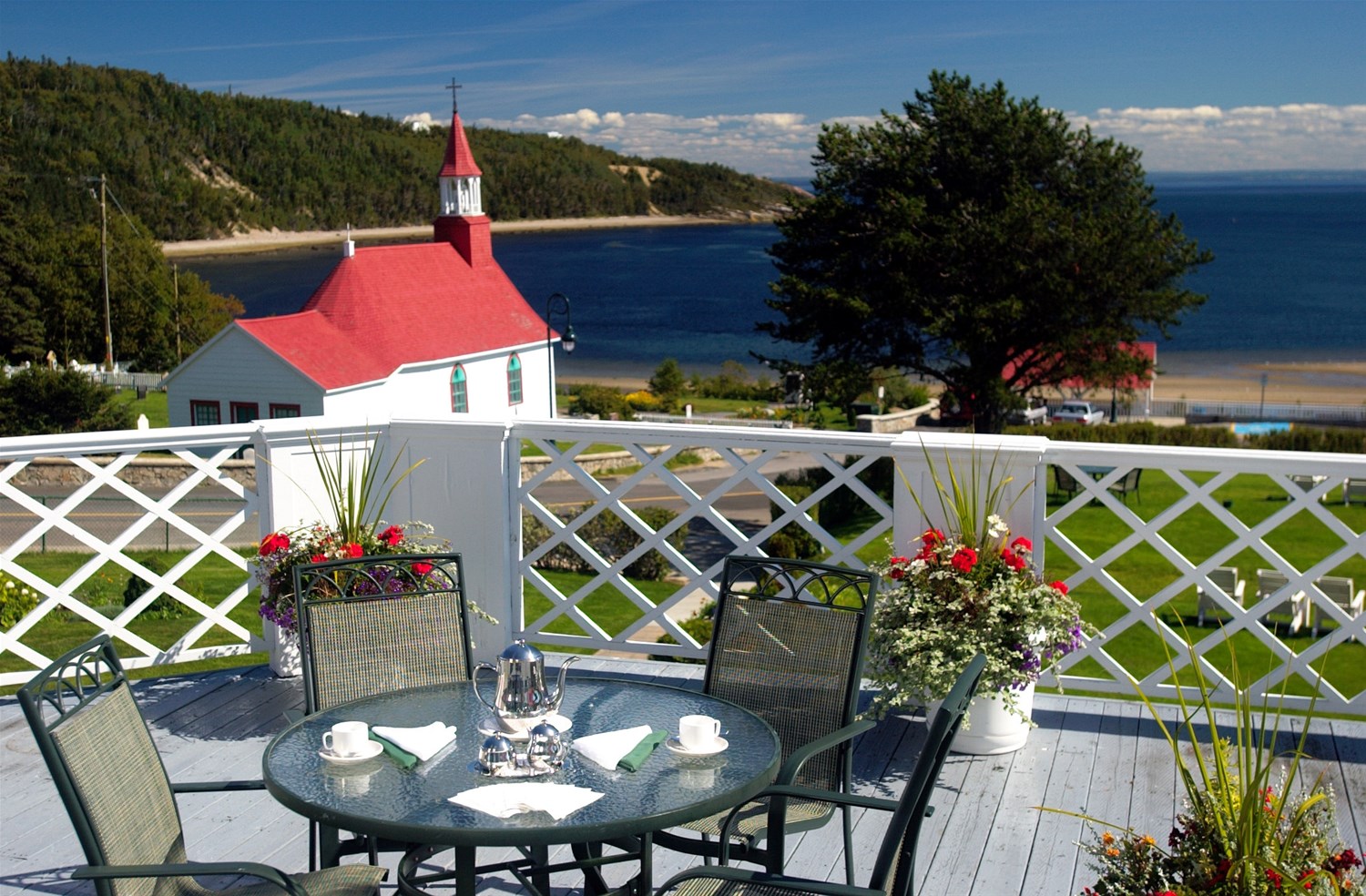 Hotel Tadoussac, Quebec, Eastern Canada Trailfinders the Travel Experts