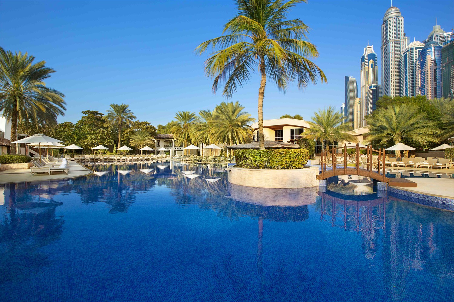 Habtoor Grand Resort, Autograph Collection, Dubai, UAE - Trailfinders ...