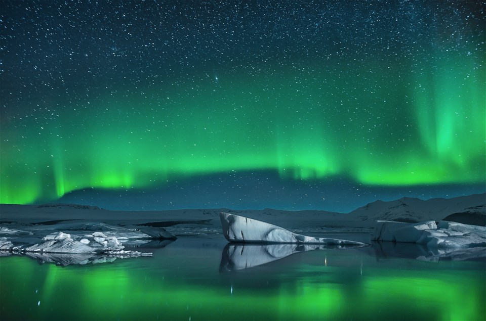 Scenic Iceland and the Northern Lights