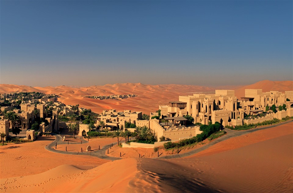 Qasr Al Sarab Desert Resort by Anantara