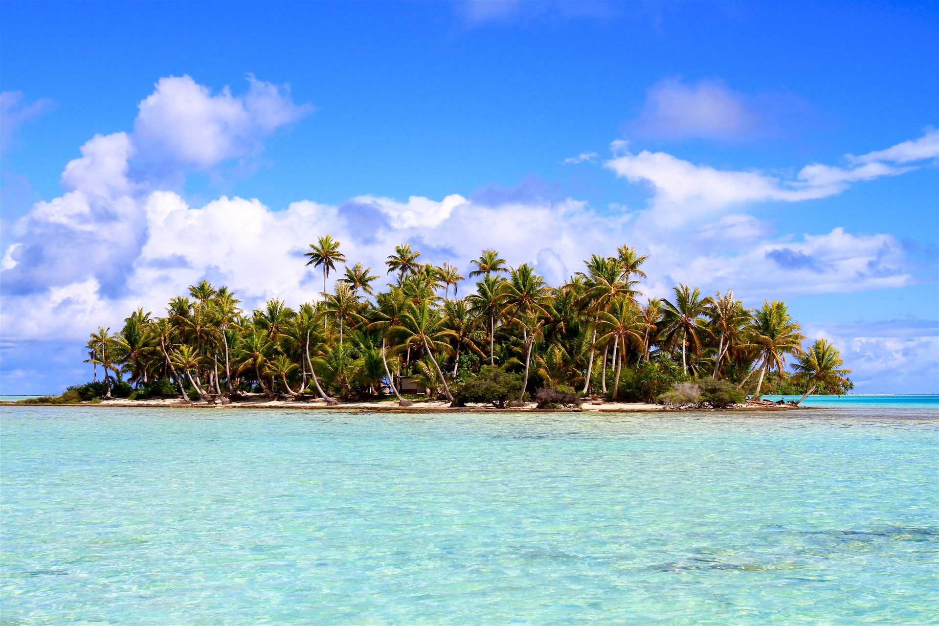 Hotel Manava Beach Resort & Spa - Moorea | Trailfinders