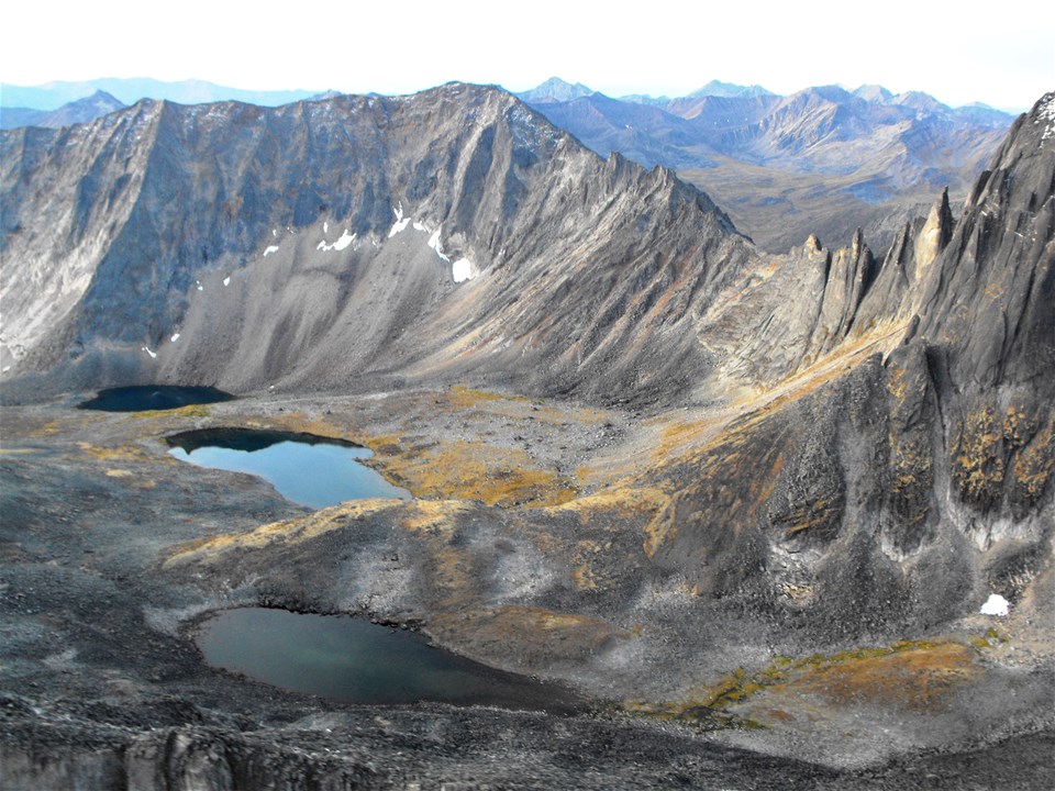 Tombstone Territorial Park Day Tour