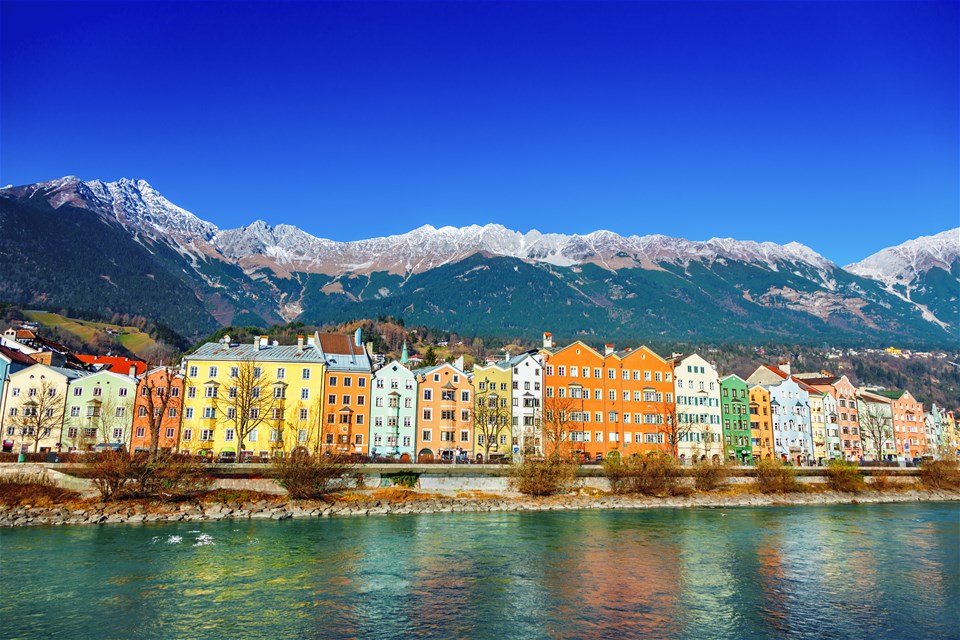 Innsbruck: Magnificent Peaks & Alpine Activities