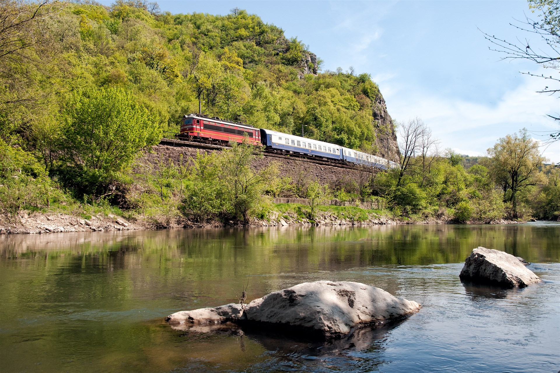 Golden Eagle Luxury Trains