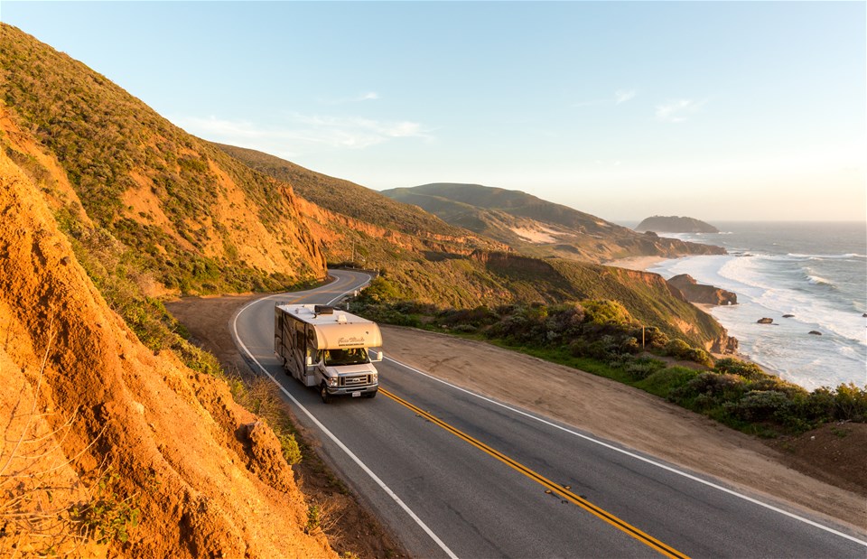 California Cruising - Road Bear RV