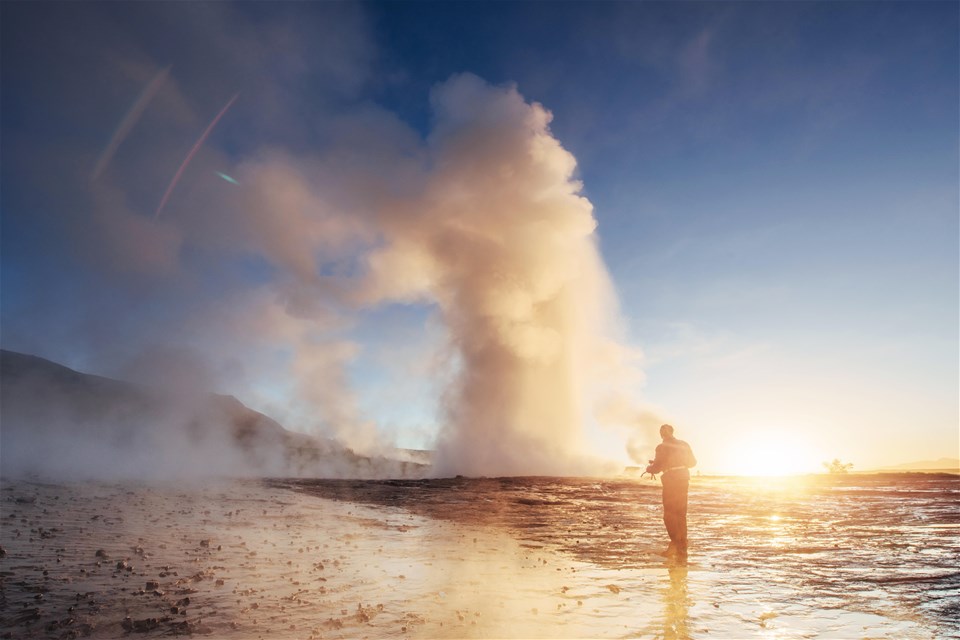 Iceland's Frozen Lands and Northern Lights