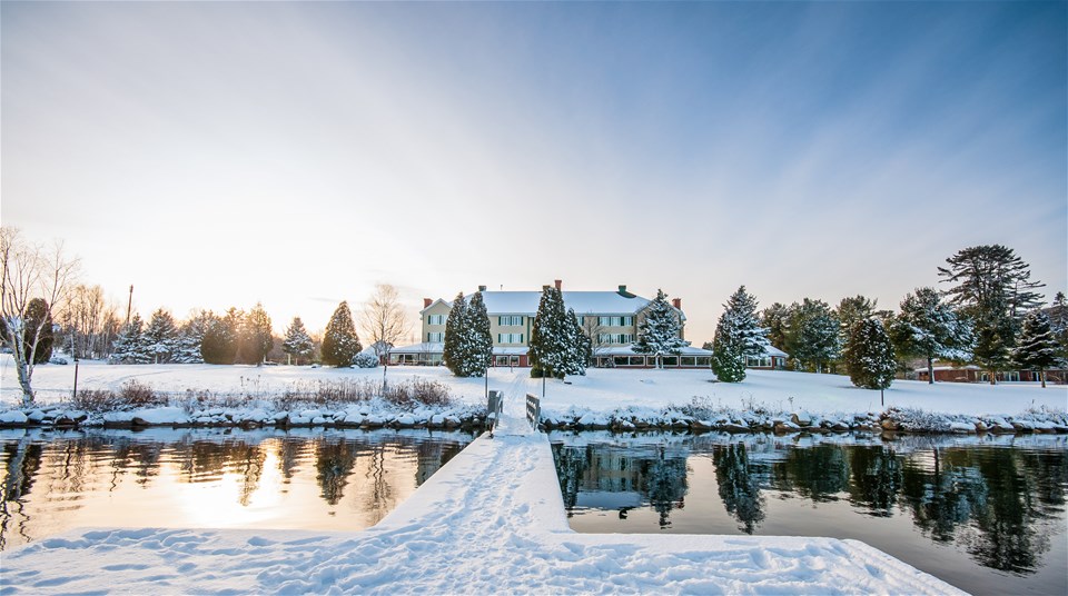 Lac a l'Eau Claire - 4 Day Winter Package