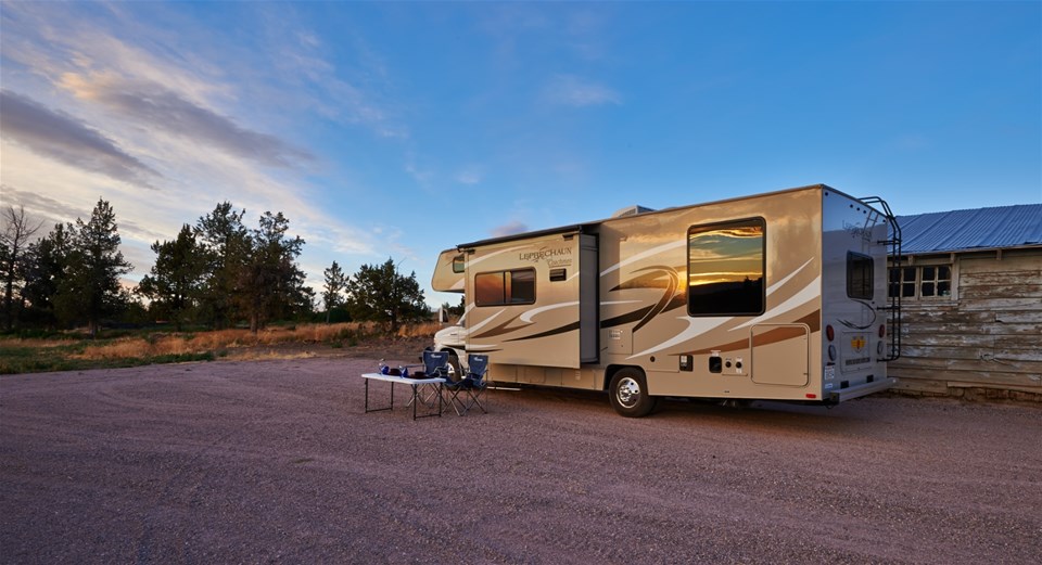 Cowboy Country - Road Bear RV