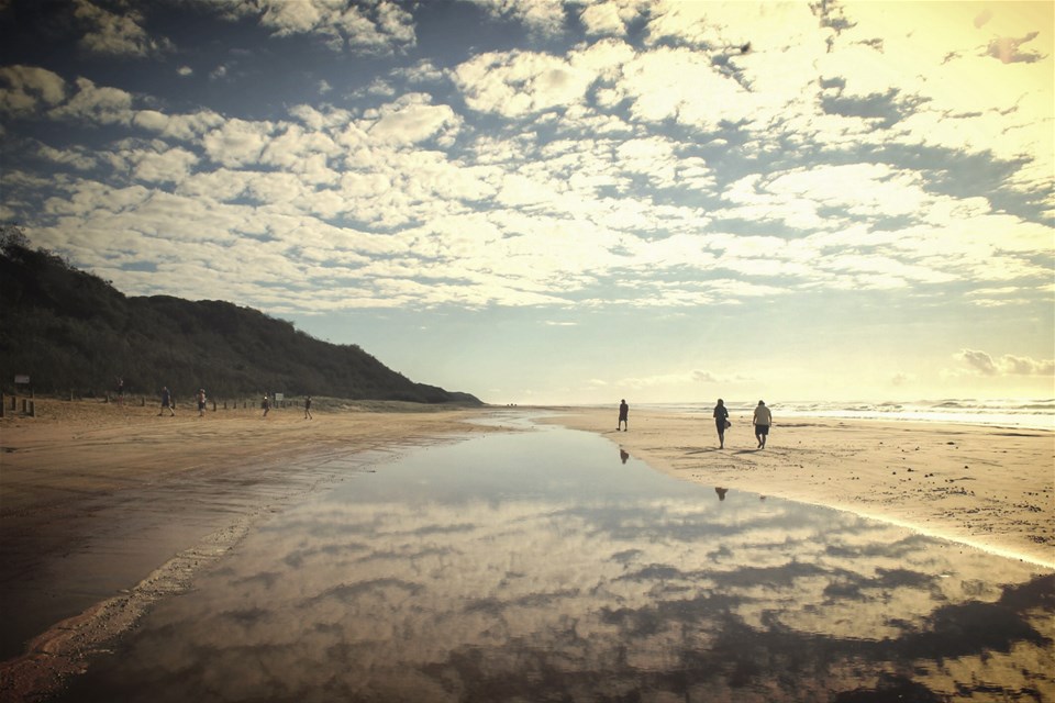 Brisbane to Cairns Experience: Sand Dunes & the Whitsundays