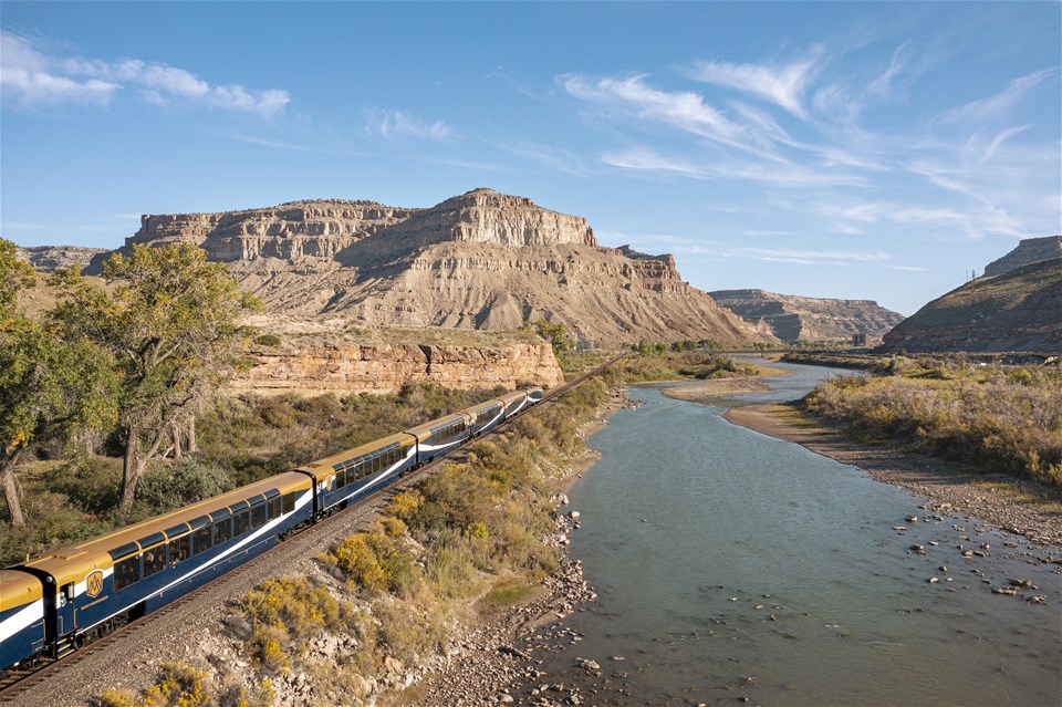 National Park Escape & Rocky Mountaineer