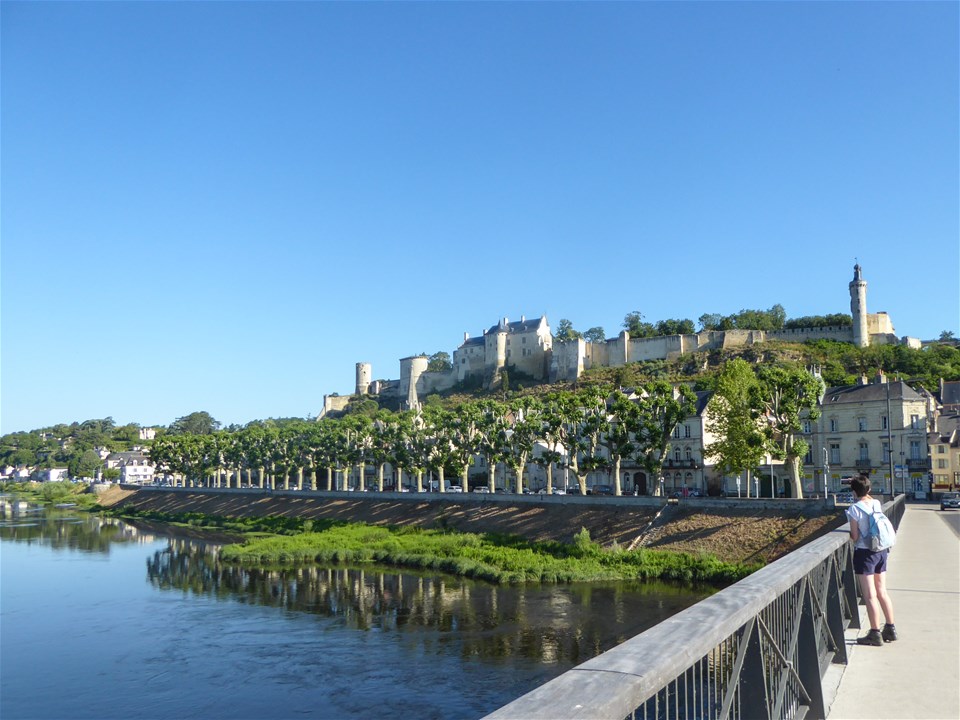 Chateaux & Vineyards