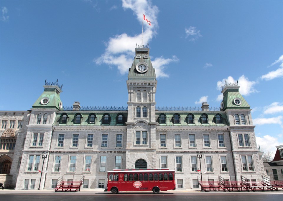 Kingston Hop-On Hop-Off Trolley Tour