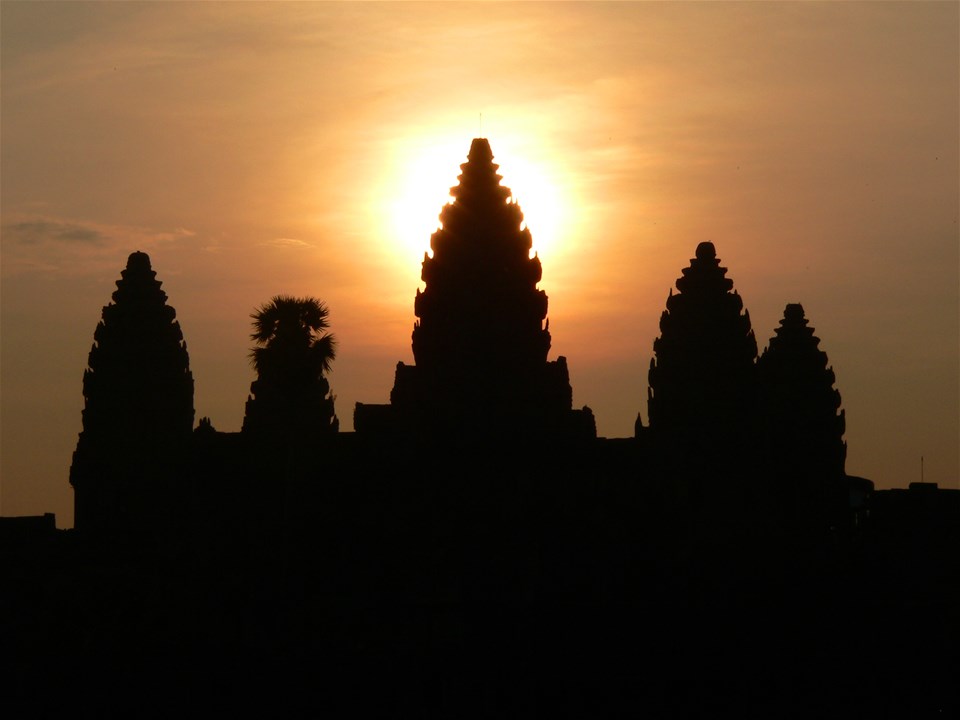 Champagne Sunrise over Angkor