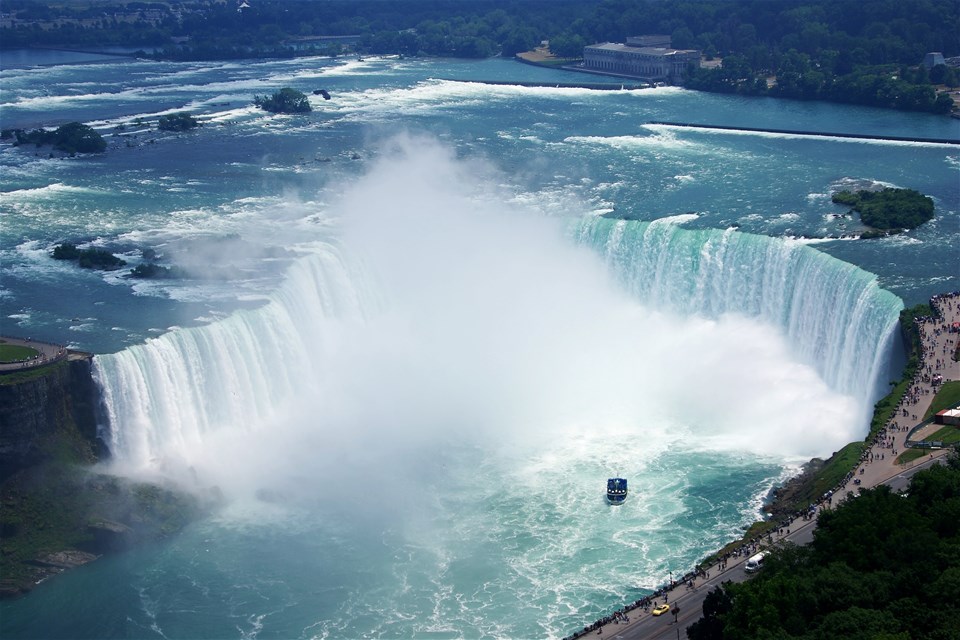 Niagara Falls Dinner Experience