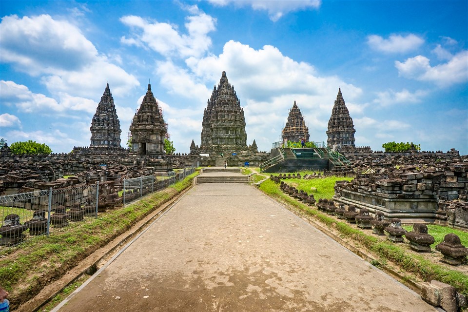 Leisurely cycling to Prambanan