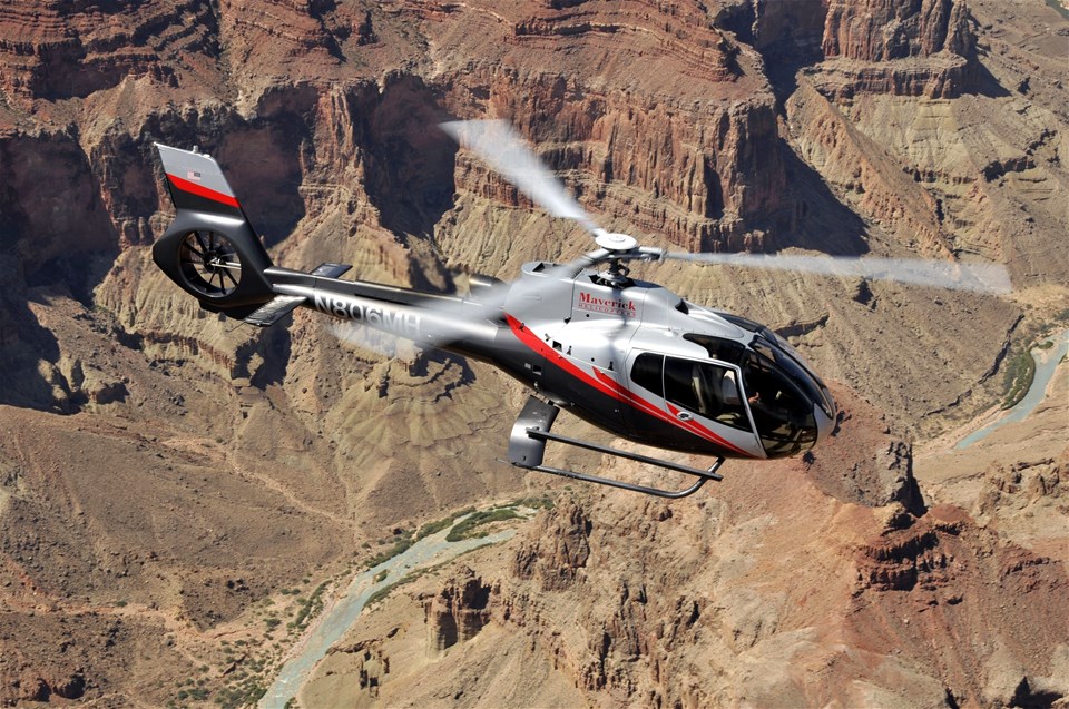 Canyon Dancer Helicopter Flight