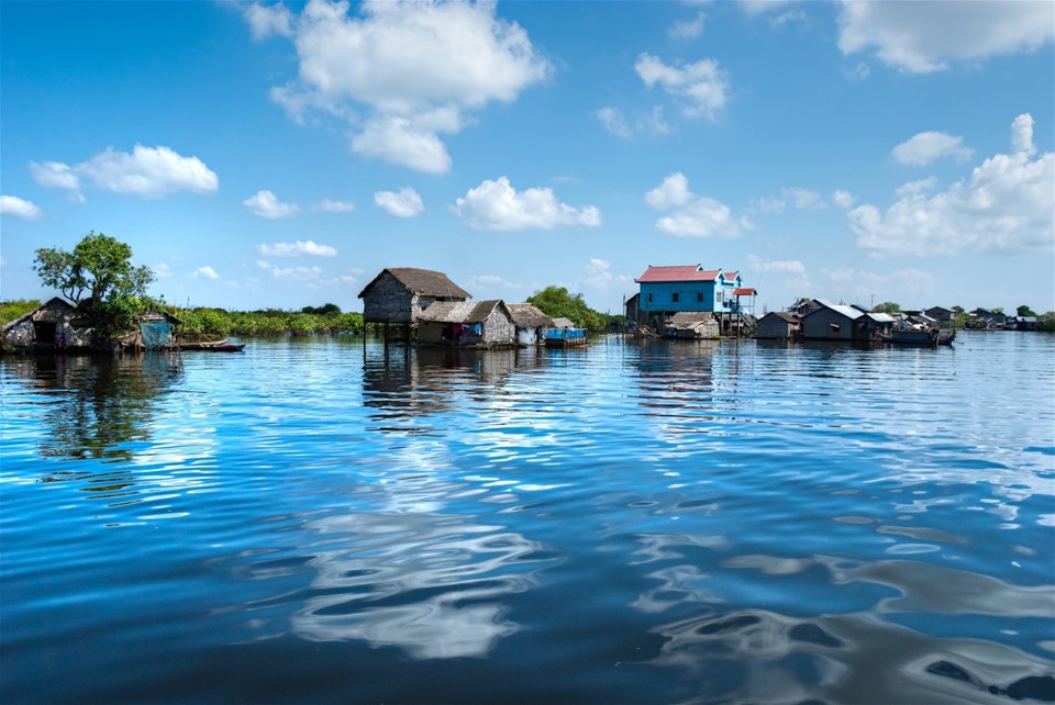 Tonle Sap Lake & Beng Mealea Temple