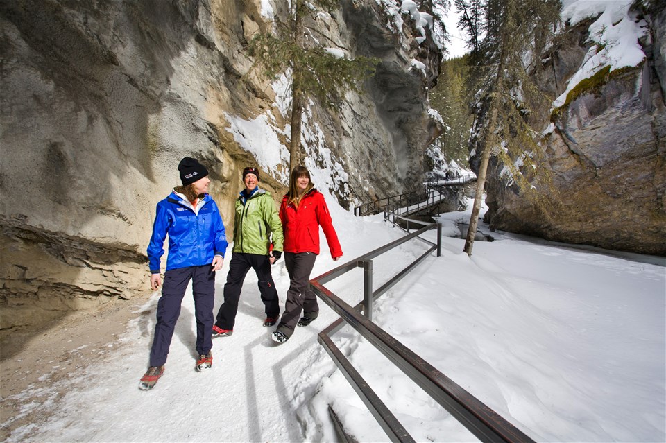 Johnston Canyon Ice Walk