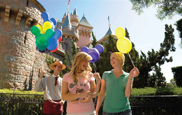 Disneyland Resort 3 Day Park Hopper Bonus Ticket with ...